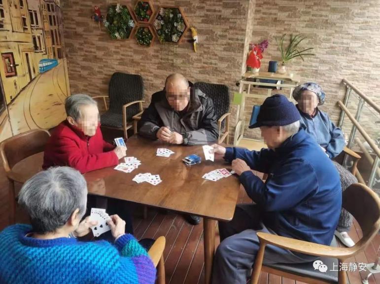 醫(yī)療、康復(fù)、生活照料……這些需求在家門口就能解決！靜安這里正打造“沒有圍墻的養(yǎng)老院”(圖5)