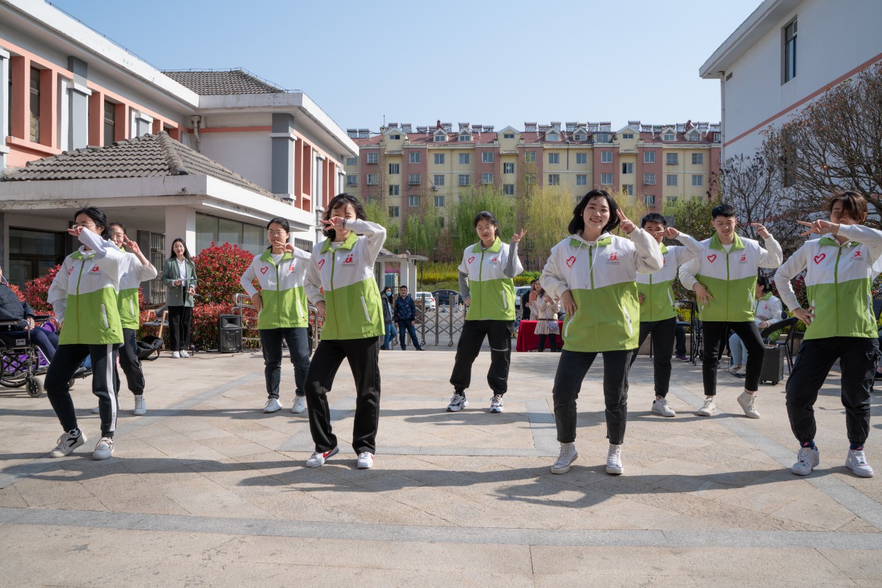 暖春暖心，敬老同行——敬老院志愿匯演活動(dòng)精彩上演(圖3)
